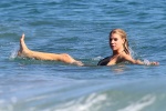 Charlotte McKinney W6tAmMYv_t