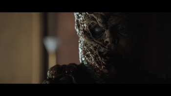 Resident Evil: Extinction 2007 2160p USA UHD Blu-ray DV HDR HEVC TrueHD 7.1 Atmos-sprs screenshots