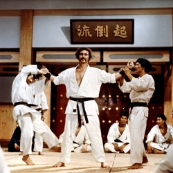 Кулак ярости / Fist of Fury (Брюс Ли / Bruce Lee, 1972) MmDpNKwz_t