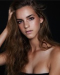 Emily Feld TASsYXAL_t