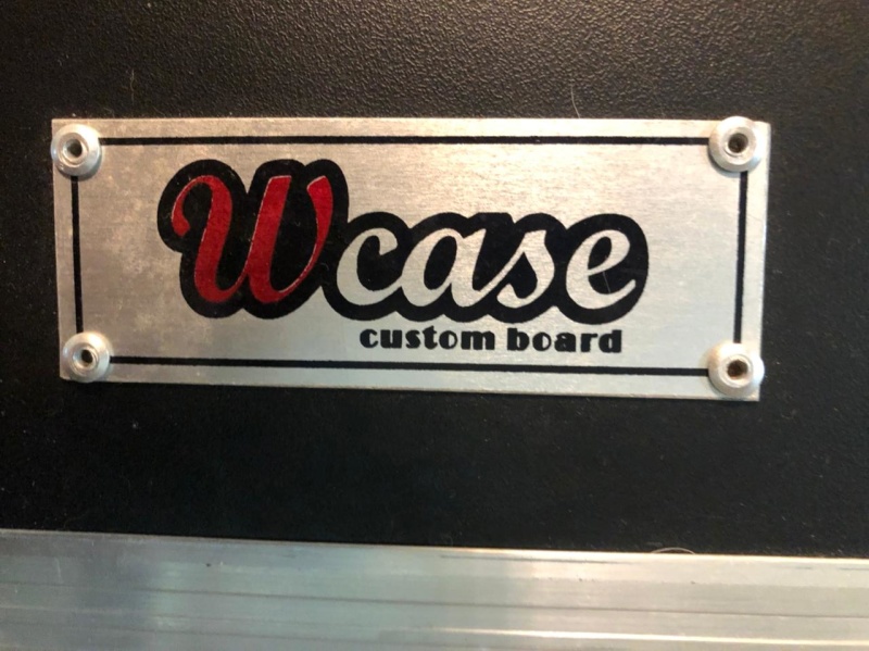 Flight Case  para pedais WCase Custom Board 80,5  cm por 45 cm, com board: R$ 1.500,00 NegIqAyC_t