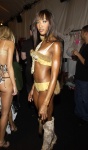 Naomi Campbell KJ9ZmlSL_t