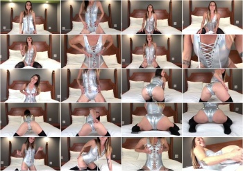 Goddess Emerald - Weak For My Shiny Bodysuit