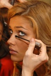 Victoria’s Secret Fashion Show 2003 – Backstage – Ana Beatriz Barros GzNNgtGi_t