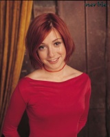 Alyson Hannigan WxPFmF8R_t