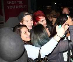 5 Seconds of Summer - at the Airport on November 23, 2014
