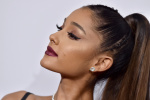 Ariana Grande - Page 3 3SpFex3o_t