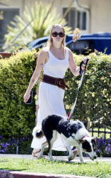 Ava Phillippe - Out walking the dog in Los Angeles 05/08/2024