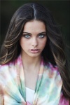 Meika Woollard Nv3xQJC7_t