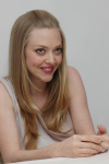 Amanda Seyfried - Page 3 B6maNDRA_t