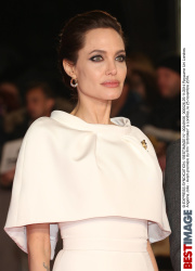 Анджелина Джоли (Angelina Jolie) фото "BESTIMAGE" (138xUHQ) TzdFH4XN_t