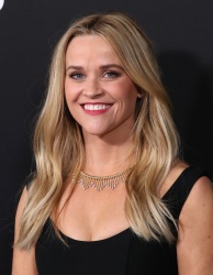 Reese Witherspoon - Page 3 DHECJo7v_t