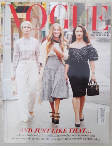 Vogue Brazil December 2021 : Babi Louise, Isadora Satie & Rita 