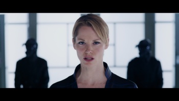 Resident Evil: Retribution 2012 2160p USA UHD Blu-ray DV HDR HEVC TrueHD 7.1 Atmos-sprs screenshots