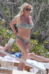 Jessica Simpson