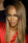 Tyra Banks S4c7I9si_t