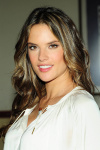 Alessandra Ambrosio GEJdKGr3_t