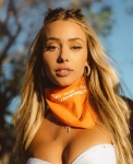 Celeste Bright 8wCUzctt_t