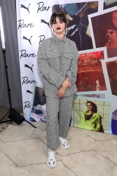 Selena Gomez - Fan Meet and Greet at the Puma flagship store in New York January 14, 2020