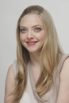 Amanda Seyfried - Page 3 IOiJD20d_t