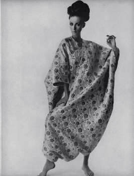 US Vogue September 15, 1964: Veronica Hamel by Irving Penn | the ...