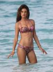 Alessandra Ambrosio - Page 5 St6zEdIX_t