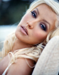 Christina Aguilera 3UopyC6L_t