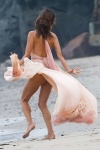 Alessandra Ambrosio - Page 9 RuuvAtnF_t