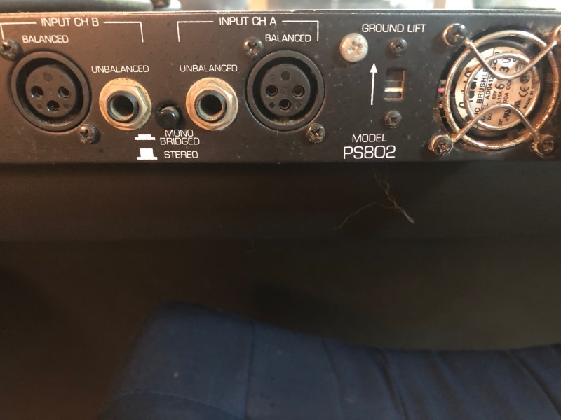 Potência americana Soundtech PS802 + TC Electronic 1144 Bass Preamp: R$ 3.000,00 IynqgTCo_t