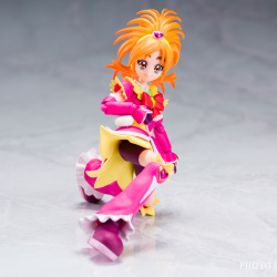 Precure - S.H. Figuarts (Bandai) (récapitulatif des sorties post 1 page 1) - Page 4 KEto2WhK_t