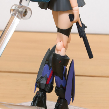 Arms Note - Heavily Armed Female High School Students (Figma) SGCnQajp_t