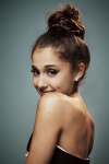 Ariana Grande - Page 3 LO2aGwi8_t