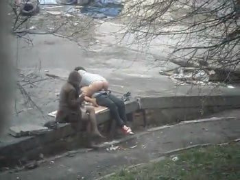 [Image: QaB4L2xM_t.jpg]