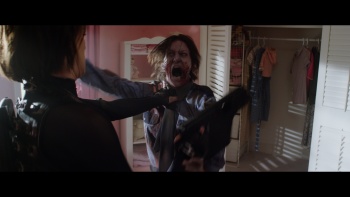 Resident Evil: Retribution 2012 2160p USA UHD Blu-ray DV HDR HEVC TrueHD 7.1 Atmos-sprs screenshots