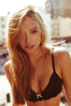 Alexis Ren - Page 2 JxdRRPJL_t