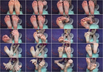  Clara Kitty - Rubbing lotion onto my perfect feet and toes