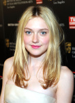 Dakota Fanning CijEbKRR_t