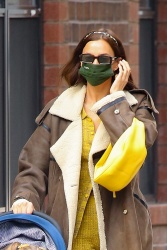 Irina Shayk - looks stylish taking a stroll with her daughter in New York City, 01/22/2021