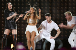 Ariana Grande - Page 3 PLejUQ7M_t