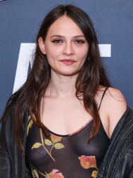 Clementine Creevy - Attends the Los Angeles premiere of Searchlight Pictures' "The Greatest Hits" at El Capitan Theatre in Los Angeles, Ca 04/15/2024