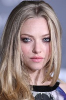 Amanda Seyfried QwytpKkw_t