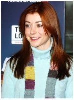 Alyson Hannigan SdOftjiK_t