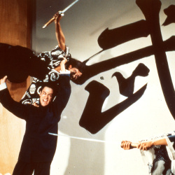 Кулак ярости / Fist of Fury (Брюс Ли / Bruce Lee, 1972) Tbi1ugvY_t