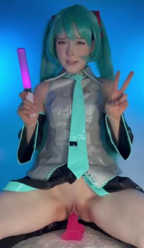 [Image: i1rRR0eJ_t.jpg]