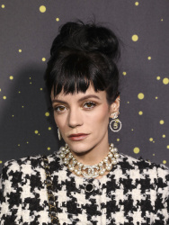 Lily Allen - Chanel N°5 in the Stars Opening Night Event at Rockefeller Center in New York, November 5, 2021