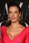 Alessandra Ambrosio - Page 10 QHPebVGB_t