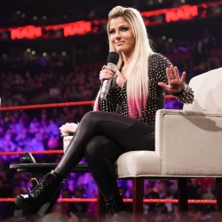 | MQ | Alexa Bliss - WWE Raw in Boston | 03/25/2019