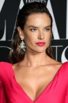 Alessandra Ambrosio - Page 10 P3FuRABT_t