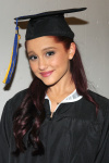 Ariana Grande JSrBd2gl_t