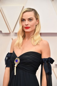 Margot Robbie at the 92nd Annual Acadamy Awards in Los Angeles 2/9/2020